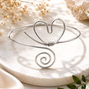 Handmade Heart Arm Cuff Bracelet, Silver Wire Upper Arm Bracelet, Adjustable Minimalist Heart Armlet, Boho Statement Jewelry