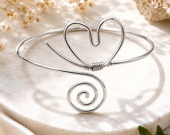 Handmade Heart Arm Cuff Bracelet, Silver Wire Upper Arm Bracelet, Adjustable Minimalist Heart Armlet, Boho Statement Jewelry