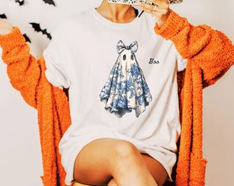 Halloween Ghost Shirt, Spooky Shirt, Retro Ghost Shirt, Fall Shirt, Cute Ghost Shirt, Halloween Gift, Womens Halloween Tee, Ghost Tees