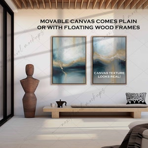 Może przedstawiać: Dwa abstrakcyjne obrazy w kolorach niebieskim, złotym i białym w drewnianych ramach wiszące na białej ścianie. Tekst "MOVABLE CANVAS COMES PLAIN OR WITH FLOATING WOOD FRAMES" i "CANVAS TEXTURE LOOKS REAL!" jest widoczny na obrazie.