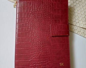 Cuaderno de piel vegana con estampado de cocodrilo burdeos, personalizado, tamaño A5, agenda de piel para 2026.