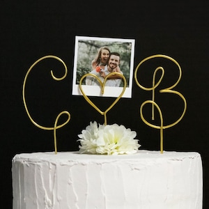 Custom topper with a photo holder - Personalized Wire Wedding Cake Topper - Couples Name Cake Topper - Gold Silver Initials Cake Topper