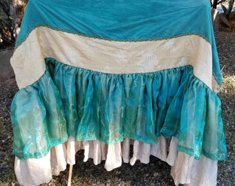 Fairytale baby crib cover and skirt