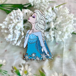 Elsa Fantasy Pin
