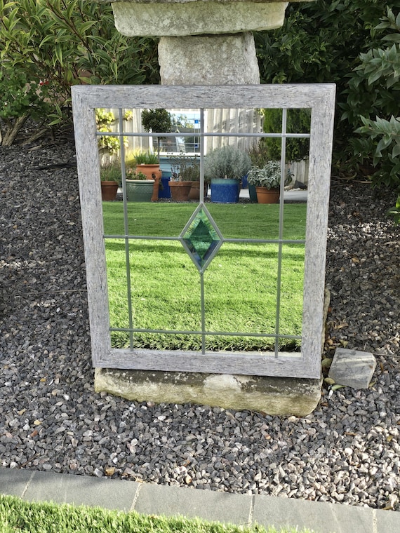 Handcrafted Garden Mirror: Weatherproof Outdoor Decor
