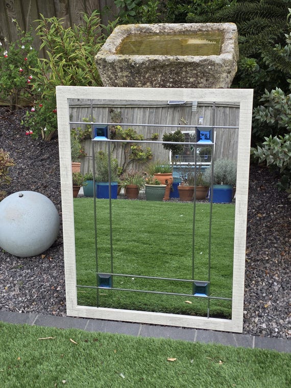 Hand Crafted Garden Mirror: Weather Resistant Patio Decor