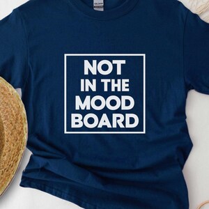 Camiseta ingeniosa con sarcasmo motivacional y sin ánimo: inspiración diaria, ropa informal para cualquier ocasión, idea de regalo.