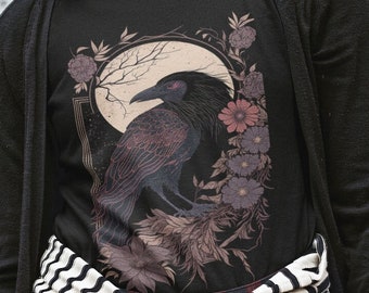 Goth Raven Moon Shirt, Witchy Ästhetik, Buntes Florales Dark Cottagecore T-Shirt, Anime Otaku im japanischen Stil, Geschenk für Gothics, Halloween Tshirt