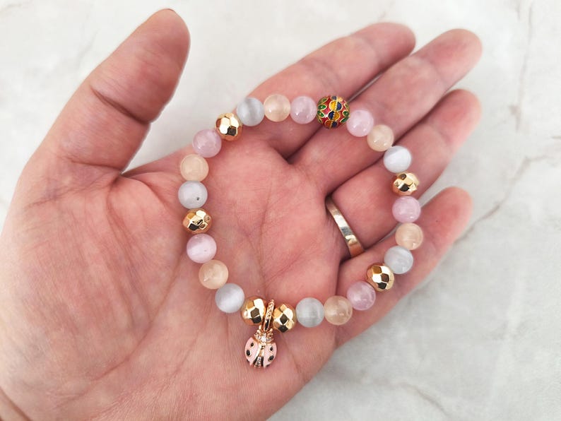 Glückskafer und Katzenauge Naturstein Armband - Boho Geschenk für Mama - Spirituelles Schutzaccessoire