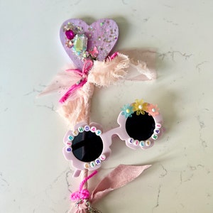 CUSTOM SUNGLASSES, KIDS Sunglasses, Birthday Sunglasses, Kids Jewelry, Personalized Name Sunglasses, Kids Accessories, Flower Sunglasses