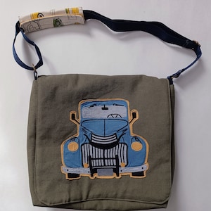 Boden messenger sales bag