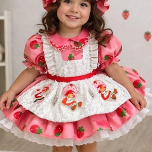 strawberry shortcake berry fashionable dress up Strawberry Shortcake Berry Fashionable Dress-Up