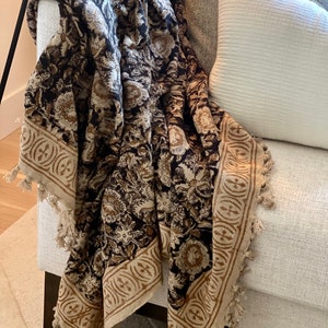 Boho Indian Mud Cloth Throw Blanket With Tassels Hand loomed Block Print Organic Cotton Sofa and Bed Throw Cozy Neutral Decor Vintage Throw