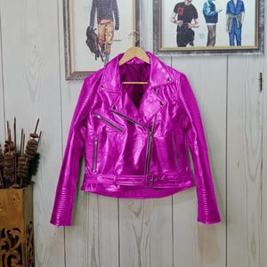 Veste motard fushia pour femme en cuir métallisé - Branches matelassées élégantes et brillantes, veste slim - Vêtements d'extérieur tendance 7 couleurs