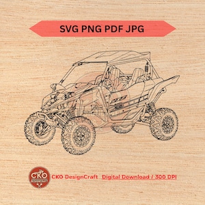 Könnte beinhalten: Strichzeichnung eines Geländewagens mit großen Reifen, Überrollkäfig und Sitzen. Das Bild enthält den Text "SVG PNG PDF JPG" in einem roten Banner. Der untere Teil des Bildes zeigt ein Logo und den Text "CKO DesignCraft Digital Download / 300 DPI".