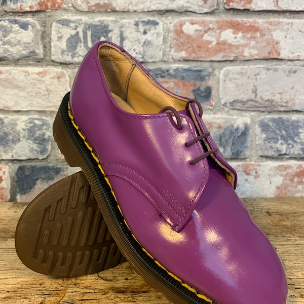 Vintage 1980s 'Dr. Martens by Solovair' Purple Leather Lace Up Oxfords - Made in England - size 3