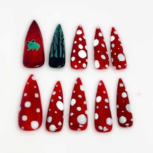 Mushroom Nails