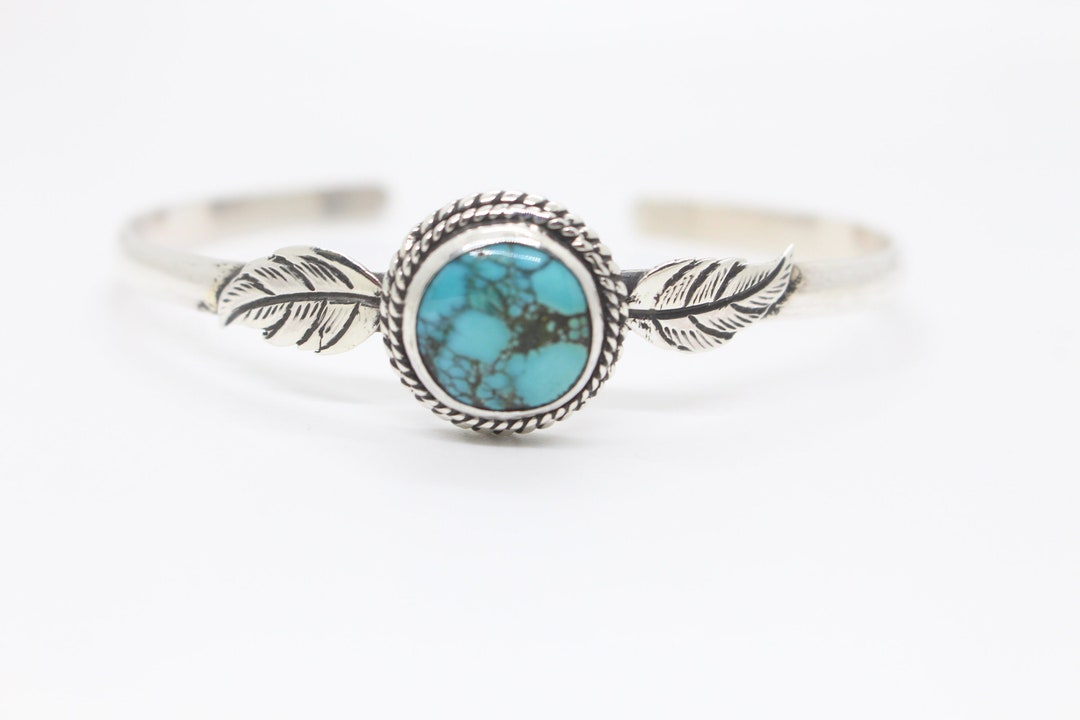 ブレスレット Crystal and Turquoise Cuff Bracelet il_fullxfull.4063001305_scig.jpg