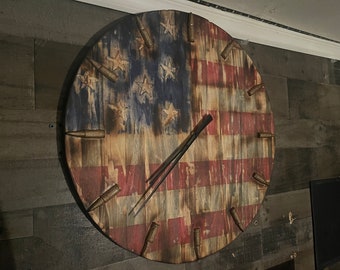 Timeless Stars & Stripes: Handcrafted Wall Clocks from Reclaimed Wood