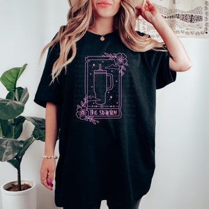 Camiseta con la carta del tarot de la copa
