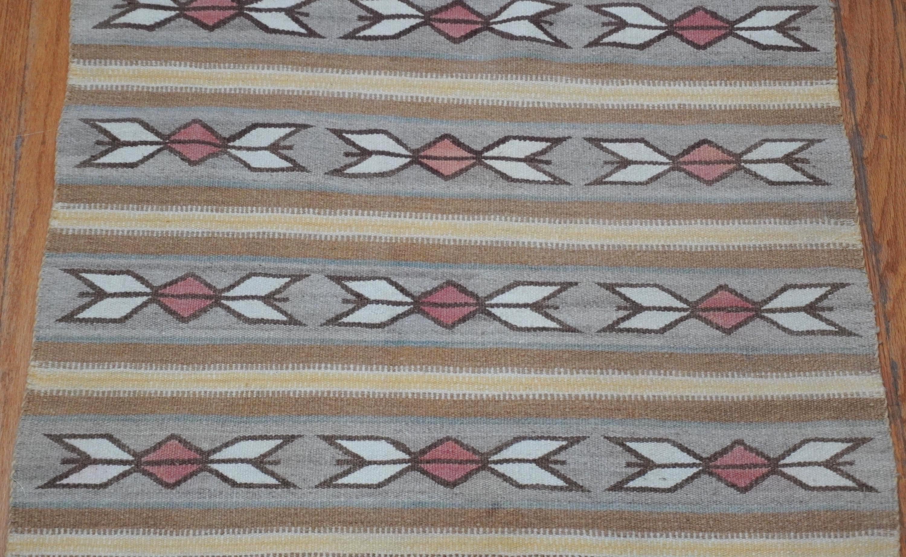 Antique Navajo Native American Indian Hand Made Wool Rug 2'8