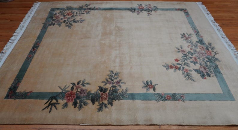 Beautiful Chinese 8' X 10' Floral Hand Knotted Wool Ivory Oriental Rug ...