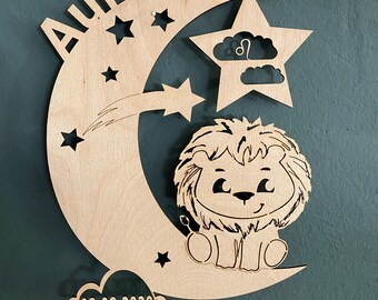 Lovingly crafted from birch wood, battery-operated night light with baby lions on the evening moon. Snooze light, personalized