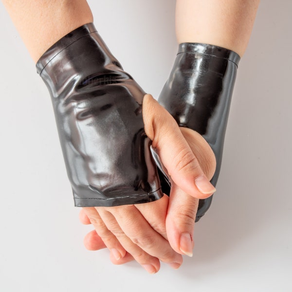 Schwarze Latex Halbhandschuhe, einfaches Muster