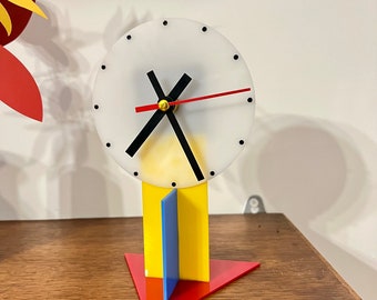 Horloge de table Memphis mid century