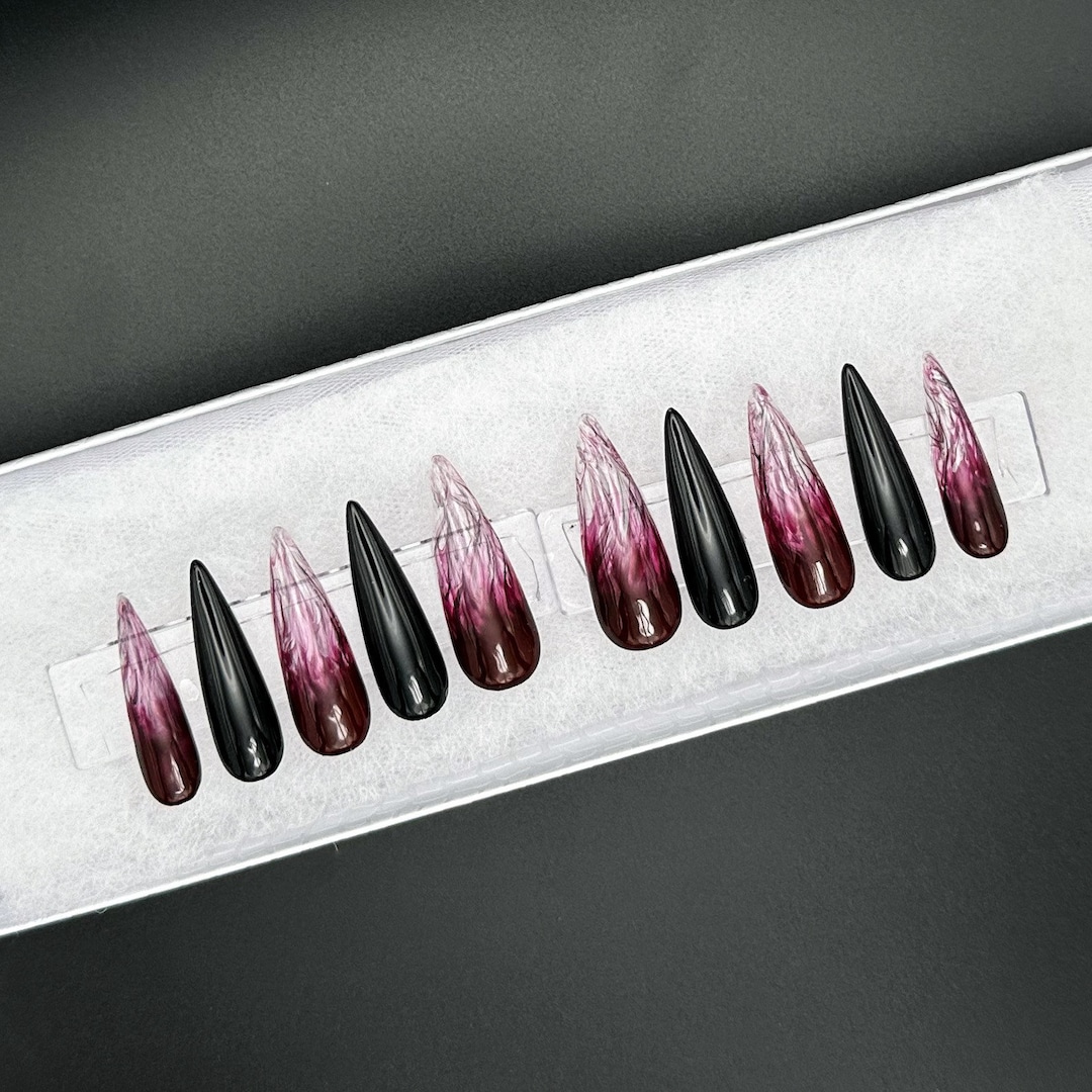 Vampire Press on Nails Long Stiletto Demon Claws Glue on Nails Smoke Effect Reusable Nails Red