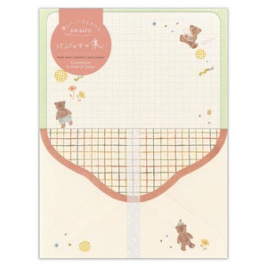 May include: A set of stationery featuring a light green envelope with a pink and white checkered pattern inside. The envelope has a light pink border and a white scalloped edge. The envelope is decorated with small illustrations of teddy bears, stars, and flowers. The text on the envelope reads "優しい、いろとかたち awairo パジャマの集い teddy bear / pajamas / party popper 4 envelopes 8 sheet of paper".