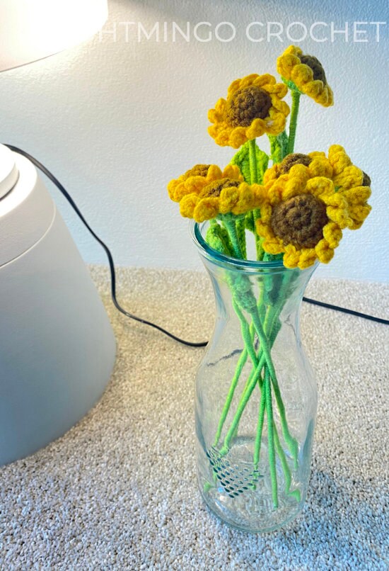 Crochet Daisy Flowers Crochet Sunflower Bouquet graduation Flower gift