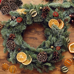 Christmas Wreath Making DIY Kit: Create Your Own Wreath with Oranges, Pine Cone, Cinnamon, Pumpkin, Festive Home Decor Foliage Not Included