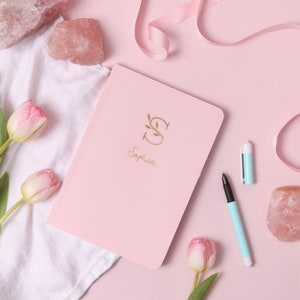 Personalisierte Folie Notizbuch mit Namen, benutzerdefinierte Notizbuch A5 rosa Folie personalisierte Notizbuch, Brautjungfer Vorschlag Geschenk für sie