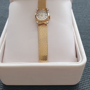 18k Gold Watch, Solvil et Titus Ladies Watch, Vintage Gold and Diamond Watch,  Gift for Women