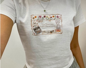 El Departamento de Poetas Torturados inspiró la camiseta para bebés, regalo para Swiftie