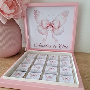 Schokobox personalisiert mit verschiedenen Motiven - Schmetterling für Kindergeburtstag, Babyshower oder Neugeborenen Gastgeschenk