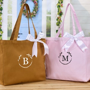 JOYEONDEF Initial Canvas Tote Bag, Personalized Gift Bag,Bride Tote Bag,  Great Gift for Women, Mothers, Friends, Bridesmaids