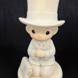 Precious Moments God Bless the USA Figurine ENESCO, 1992