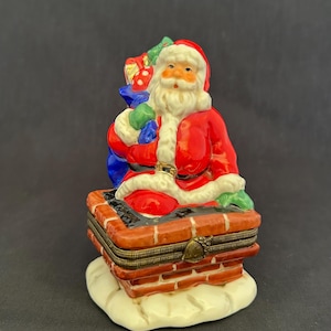 Ceramic Rooftop Santa Trinket Box Foleys Vintage