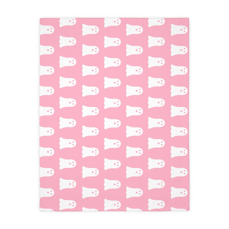Reversible Pink Ghost Blanket, Pastel Pink Ghost Blanket, Pink Ghost, Halloween Throw, Ghost Throw, Ghost Blanket Throw, Halloween Blanket image 5