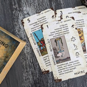 Tarot deck with keywords meanings on cards. Easy to learn first tarot cards divination tool gift