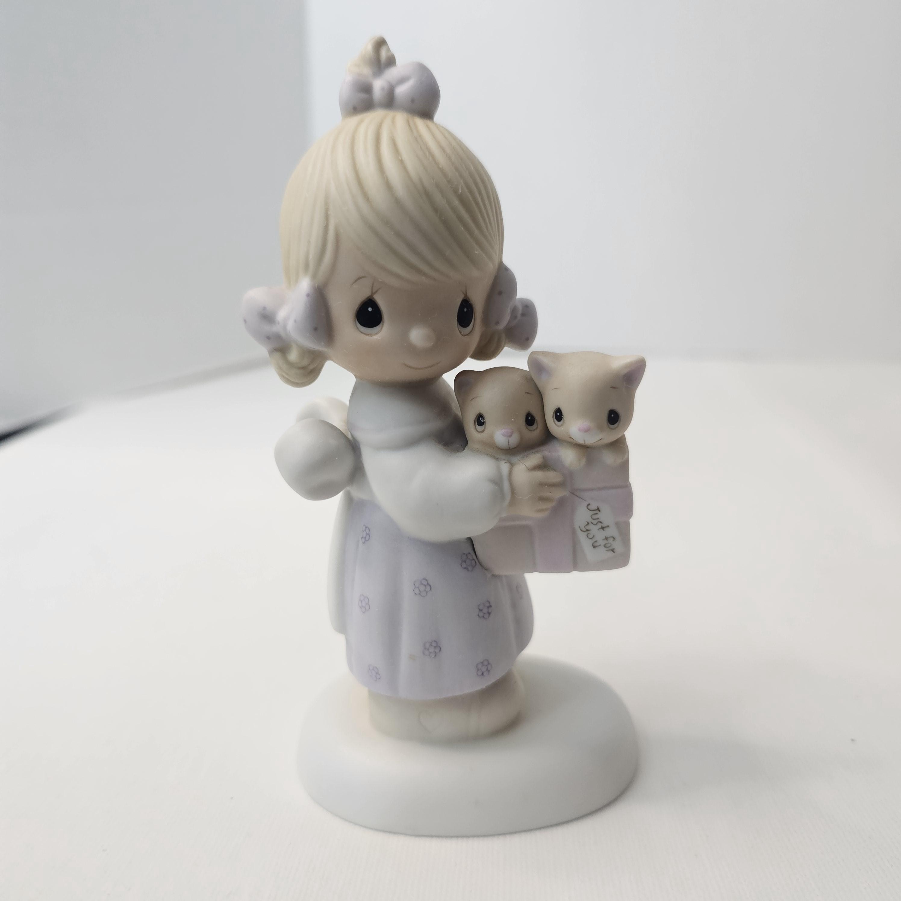 Vintage 1979 Precious Moments Porcelain Figure to Thee With Love