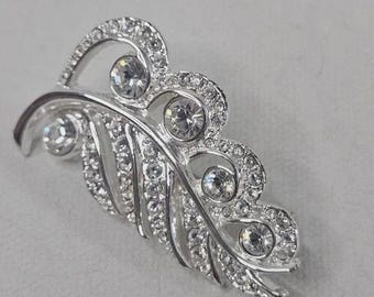 Napier Feather Leaf Brooch Silver Tone Clear Rhinestone Blazer Deco Jewelry Pin