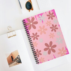 Cuaderno de colores vintage de flores, hermoso diario de diseño floral, regalo de cumpleaños, cuaderno de 8 x 6 pulgadas, cuaderno de tamaño portátil fácil, línea rayada