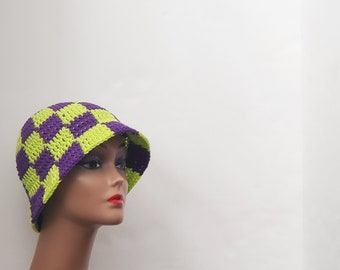 Crochet checkered bucket hat