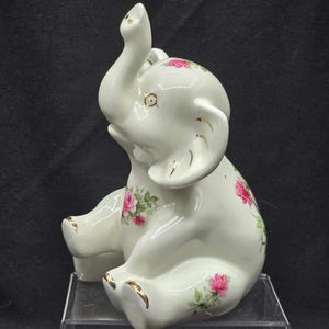 Vintage Baum Bros Elephant Figurine: Hand-Painted Porcelain with 10K Gold Trim