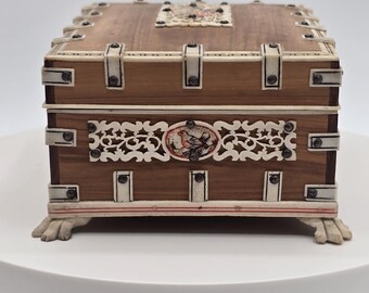 Antique Jewelry Box 19th Century Anglo-indian Vizagapatam