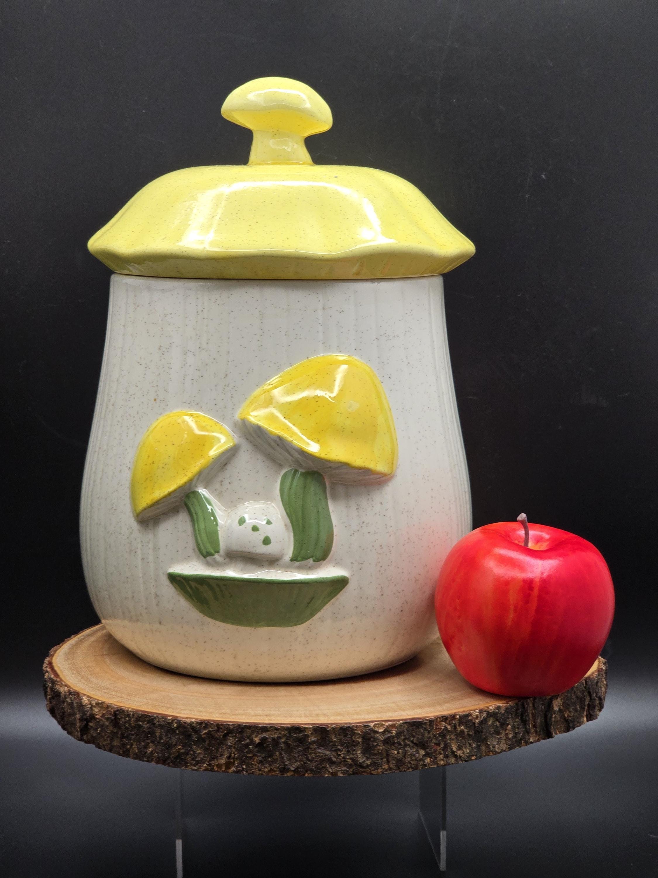 Vintage Mushroom Cookie Jar Vandor Imports 1960s – Classic
