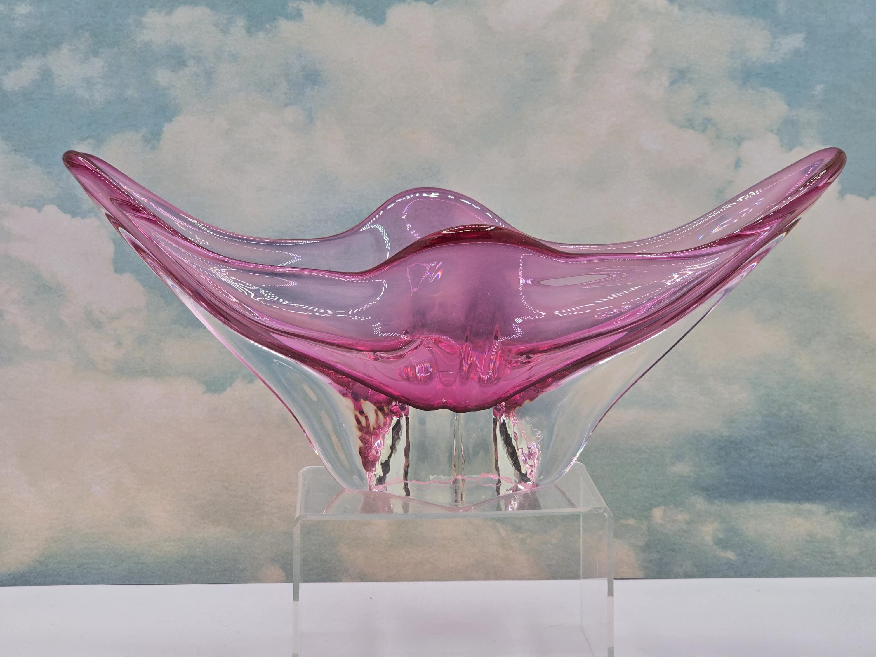 Vintage Murano Italian Pink Art Glass Bowl – Sommerso Base, Winged